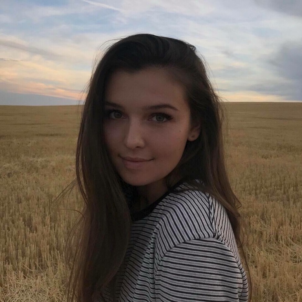 Meet your Posher, Anna
